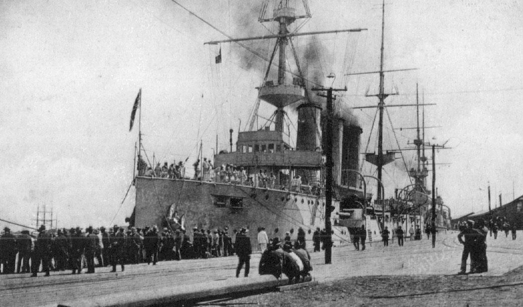 "H.M.S. Challenger" and "H.M.A.S. Encounter", a Challenger class twin screw second class protected cruiser.  Laid down on 28th January 1901 and launched on 18th June 1902.  In later years was given light cruiser status.  She arrived in Australian waters i