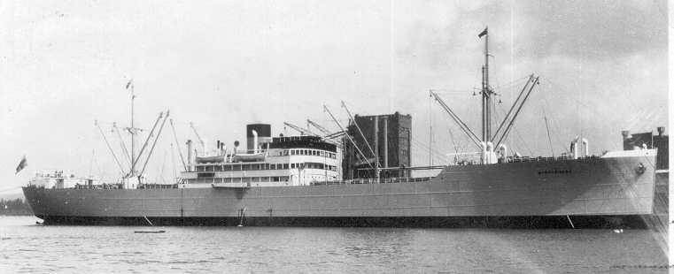 General cargo vessel "Parrakoola", built in 1928 by A'B Götaverken - Gothenburg.  Owned by Rederi Aktieb Transpacific.  Managed by G Carlsson.

Tonnage:  5725 gross, 3314 net
Dimensions:  length 448'3", breadth 57'1", draught 23'5"
Port Of Registry:  