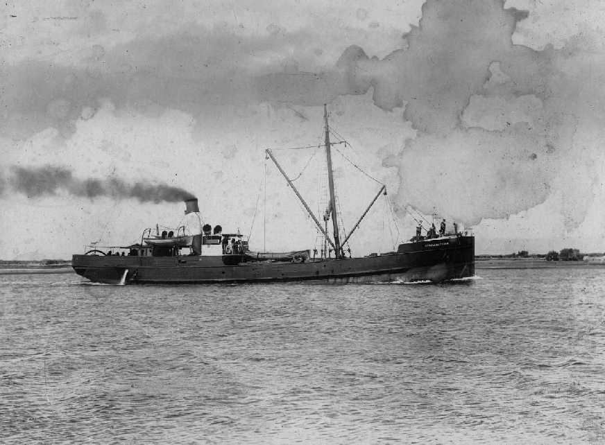 General cargo vessel "Jessie Darling", built in 1884 by Murdoch & Murray - Port Glasgow.  Owned by J Darling Jun.

Tonnage:  289 gross, 158 net
Official Number:  89414
Dimensions:  length 125'3", breadth 23'2", draught 10'4"
Port Of Registry:  Port A