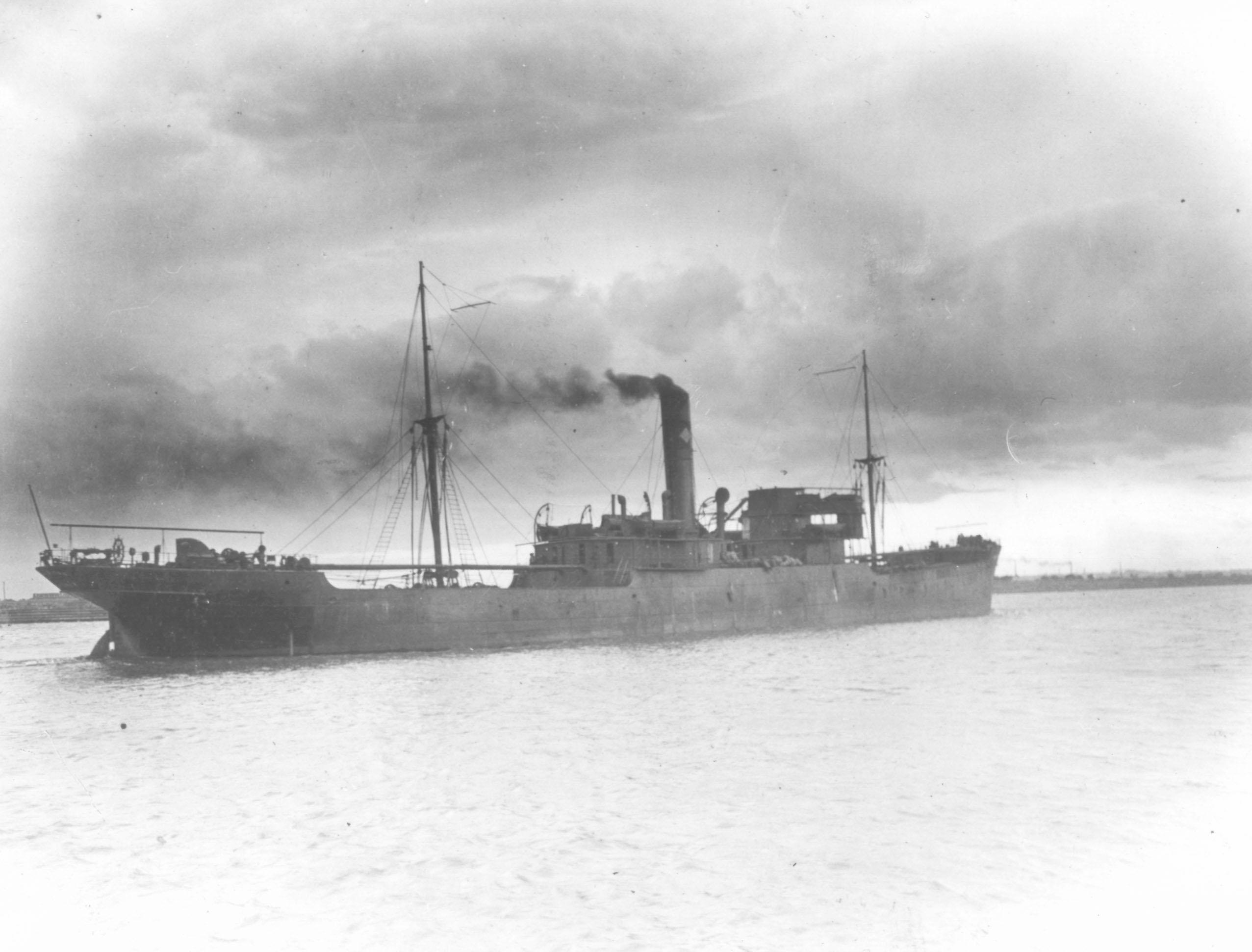 General Cargo vessel, "Iron Baron", ex "Kilbaha", ex "Emerald Wings".  Built in 1911 by Russell & Co, Glasgow.  Owned by Broken Hill Proprietry Co Ltd.

Official Number:  132610
Dimensions:  Length 331'3", breadth 49'0", draught 21'8"
Port Of Registry