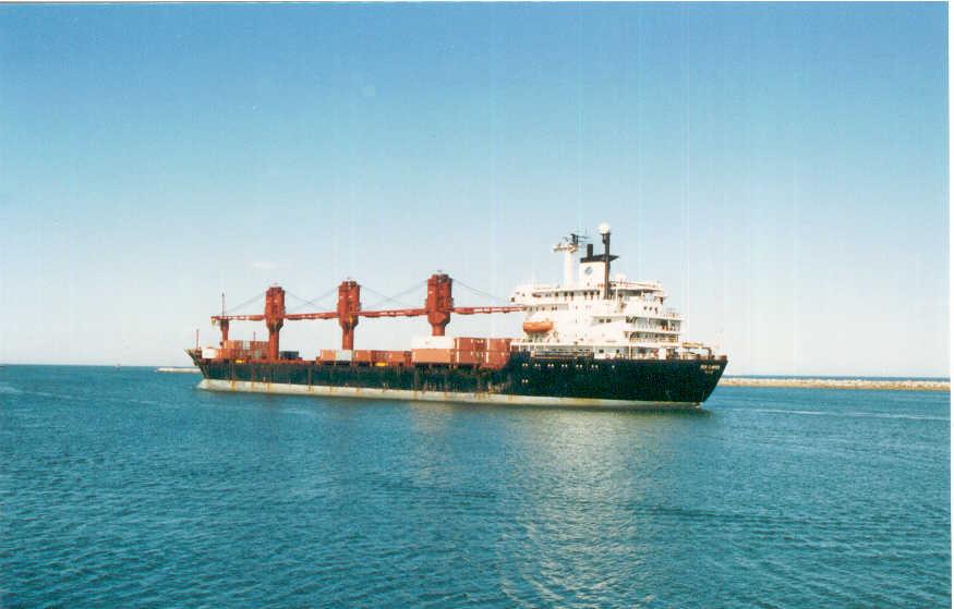Bulk carrier entering port