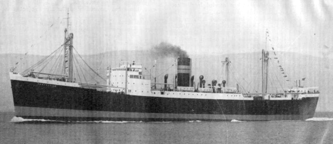 1936 refrigerated cargo vessel under way