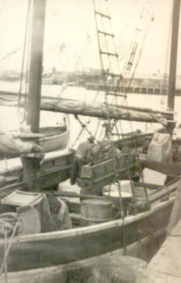 "Ketches of South Australia" by Ronald Parsons, describes "John Robb" as a lighter converted to a 2 masted ketch in 1933.  Owned by WS & RE Murch.  Wrecked in St Vincent's Gulf, April 24, 1954, following a collision with the tug 'Falcon' that was towing a