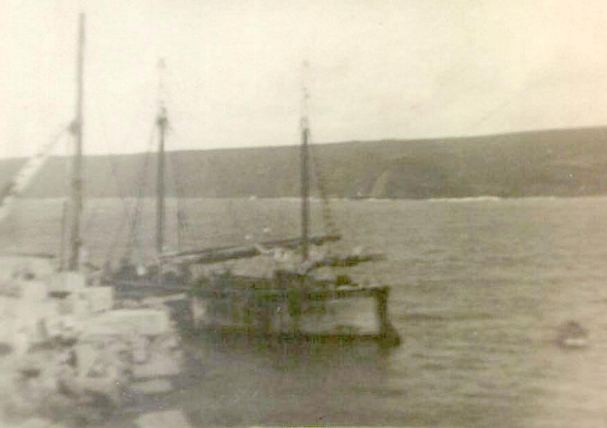 "Ketches of South Australia" by Ronald Parsons, describes "John Robb" as a lighter converted to a 2 masted ketch in 1933.  Owned by WS & RE Murch.  Wrecked in St Vincent's Gulf, April 24, 1954, following a collision with the tug 'Falcon' that was towing a