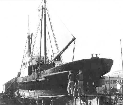 Ronald Parsons' book "Ketches of South Australia" describes "Nelcebee" as a 144 gross ton ketch, put together by T Cruickshank in Port Adelaide from imported sections.  Vessel was used as a tug/powered lighter at Port Pirie and then converted to auxilliar