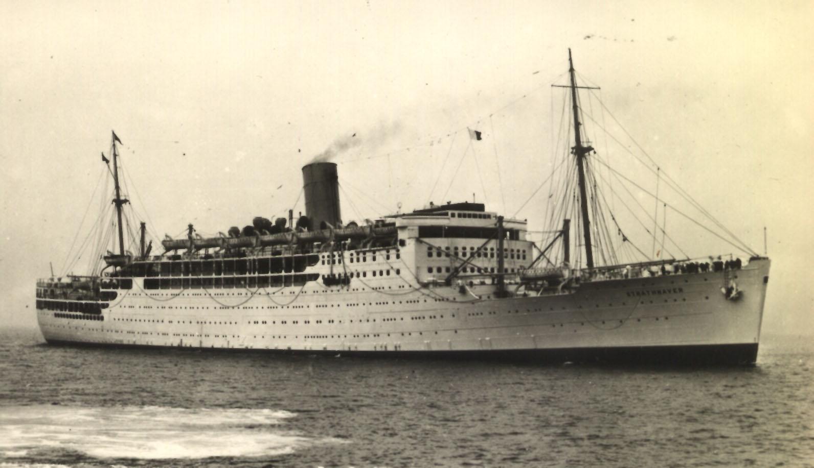 Passenger vessel "Strathnaver", built by Vickers-Armstrong Ltd, Barrow-In-Furness, England.  Launched on 5 February 1931 by Lady Bailey and completed in September 1931.
Inaugural Voyage:  2 October 1931 (London - Sydney)
Base Port:  London
Gross Tonnag