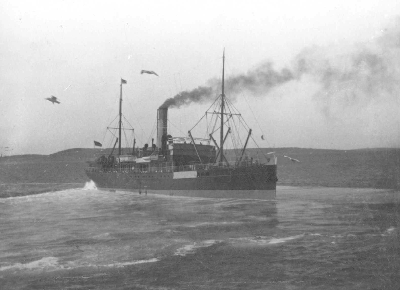 Leaving the wharf at Port Lincoln.