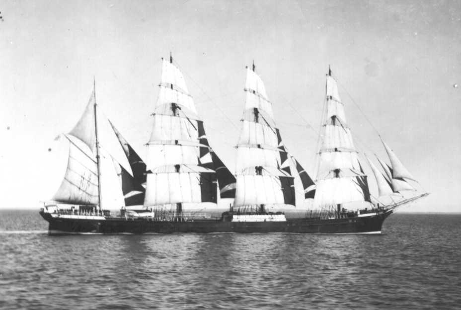 LAWHILL This image taken on 7 - 3 - 1936 near Corny point, when vessel was loaded with 5,300 bags of wheat from Pt.Victoria and Hardwicke Bay.