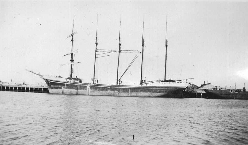 1919 barque.