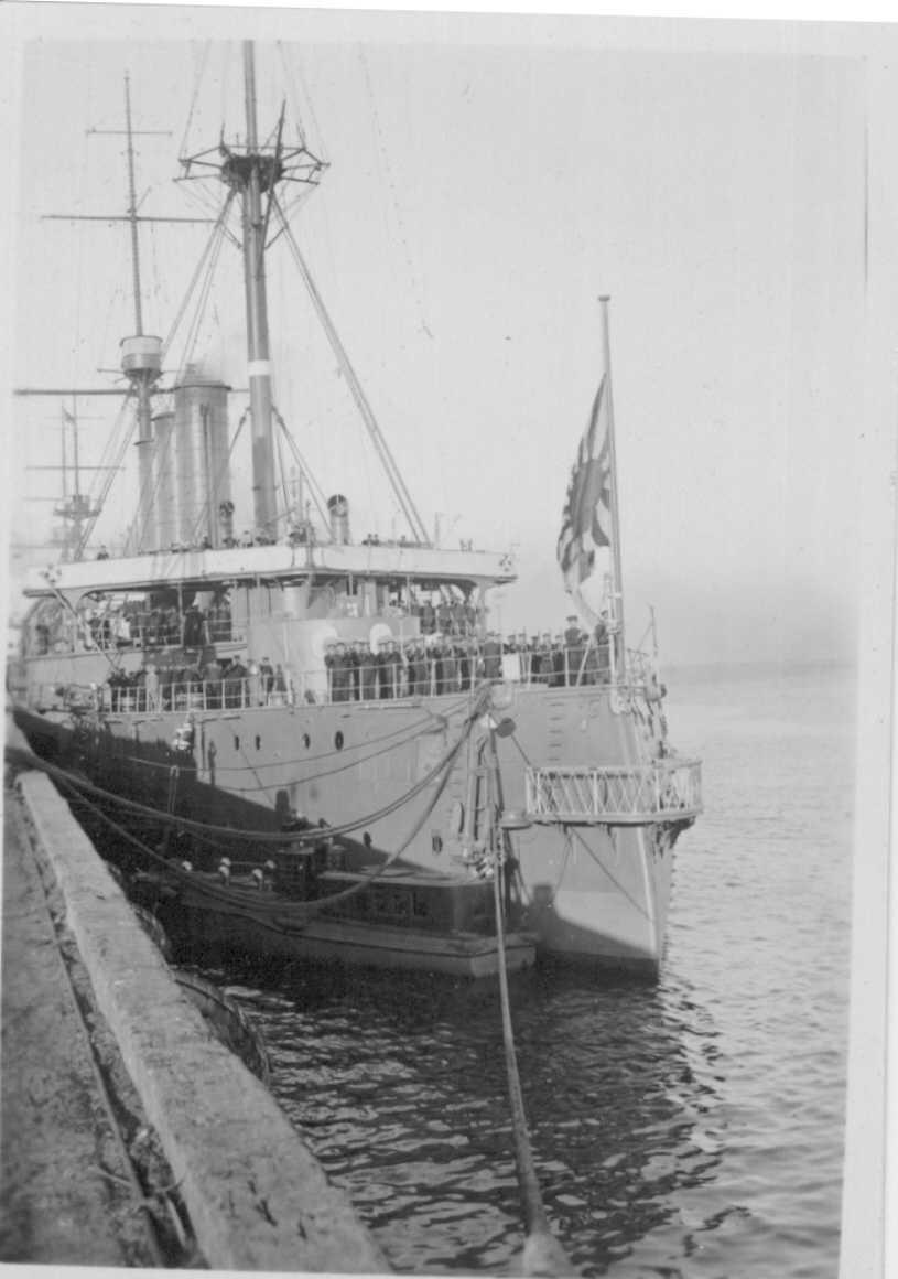 At Outer Harbour, 3/5/1932.