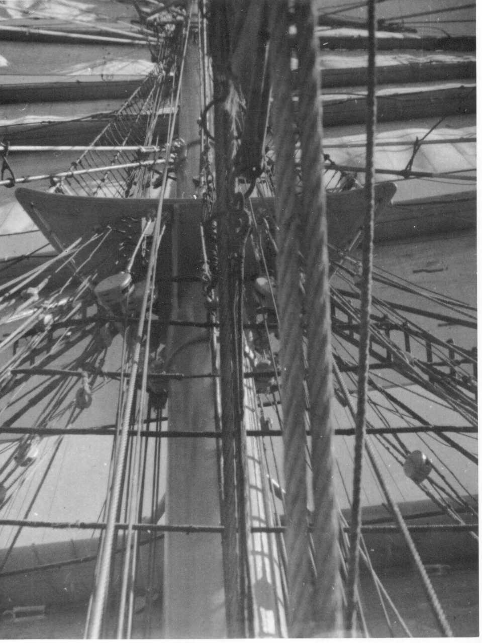 Barque - looking straight up one of the masts