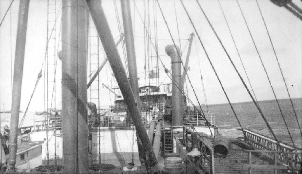 1927-28 general cargo vessel on deck