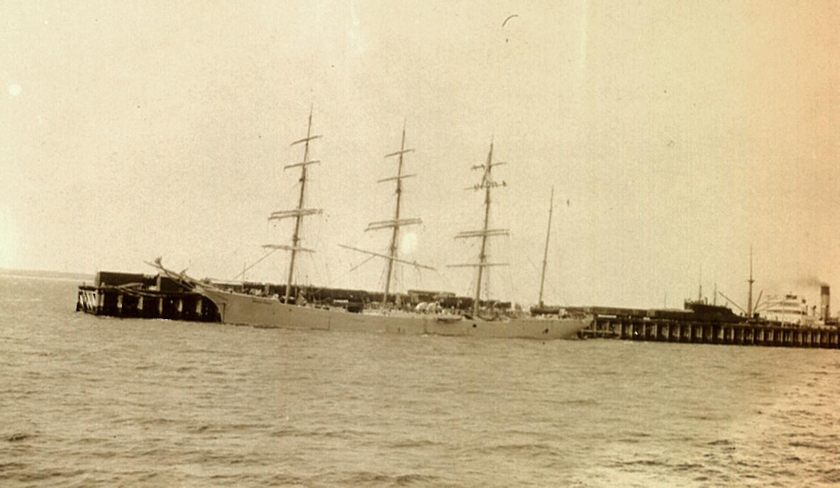 Steel 4 masted Barque built in 1892 
This image of the vessel taken in Spencer Gulf as she left Wallaroo with wheat.