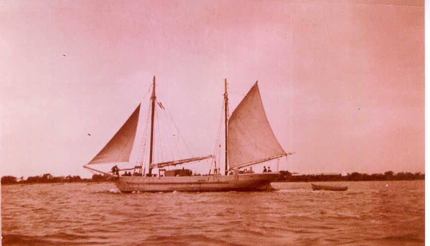 Ketch under way