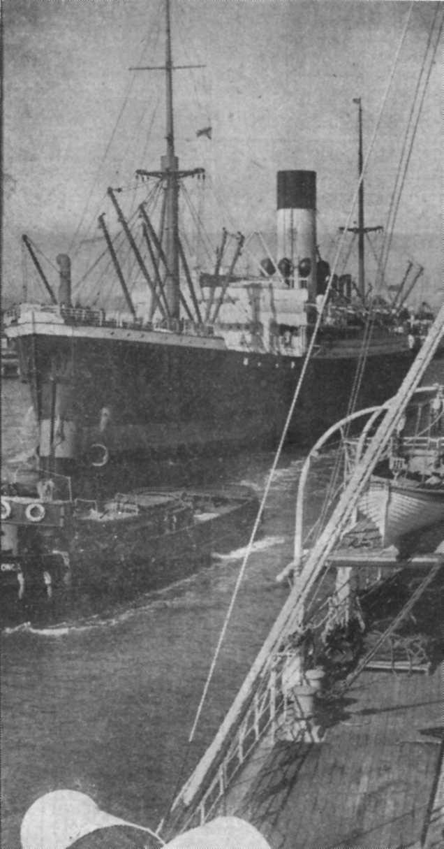 1911 passenger cargo vessel berthing