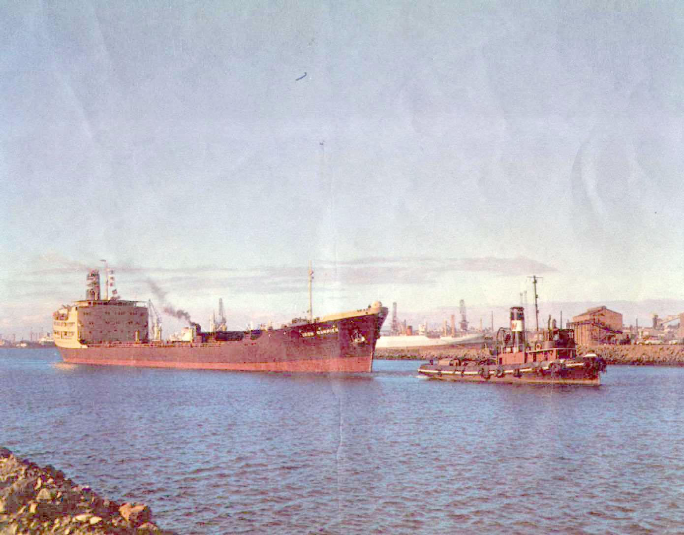 IRON DAMPIER Ore Carrier, "Iron Dampier", 14,037 tons. Built in Whyalla in 1961 and employed in steel trades from 1961 to 1978. Owned by BHP then sold to Ship breakers.
Official number: 316401
Dimensions: length 176.99, breadth 21.47, draught 9.195m
Speed: 14