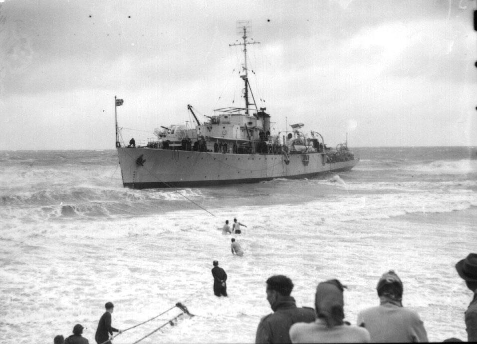 Image: A stranded ship