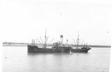 1915-16General cargo vessel under way